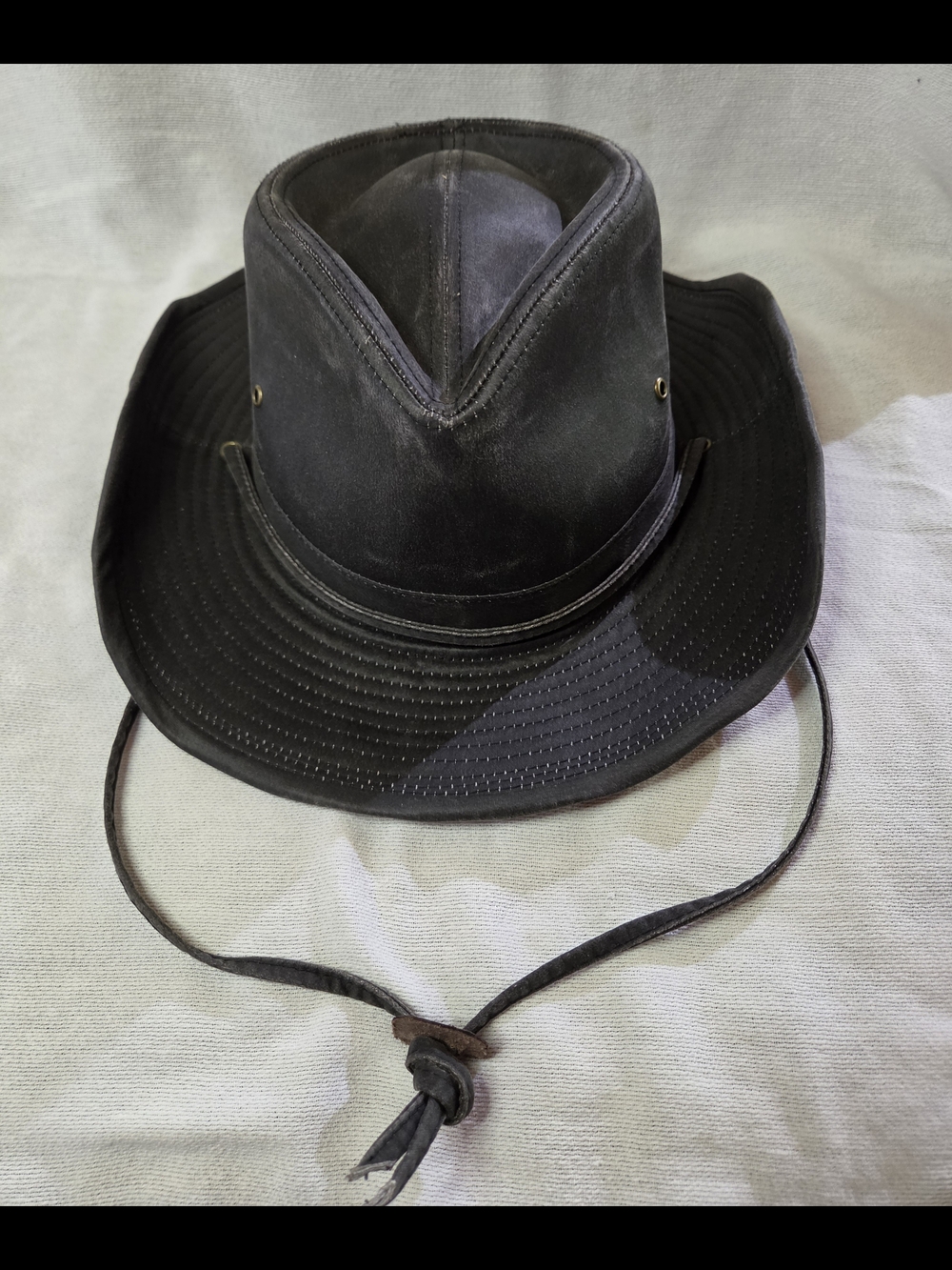 Hawke & Co Black Leather Outback Hat with Chin Strap
